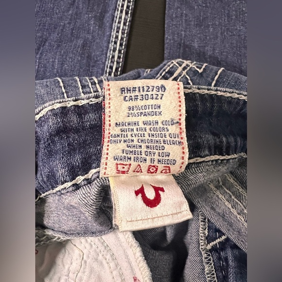 True Religion Blue Boot cut Low Rise Dark Wash horse shoe Denim Jeans Womens 30 - Picture 6 of 6